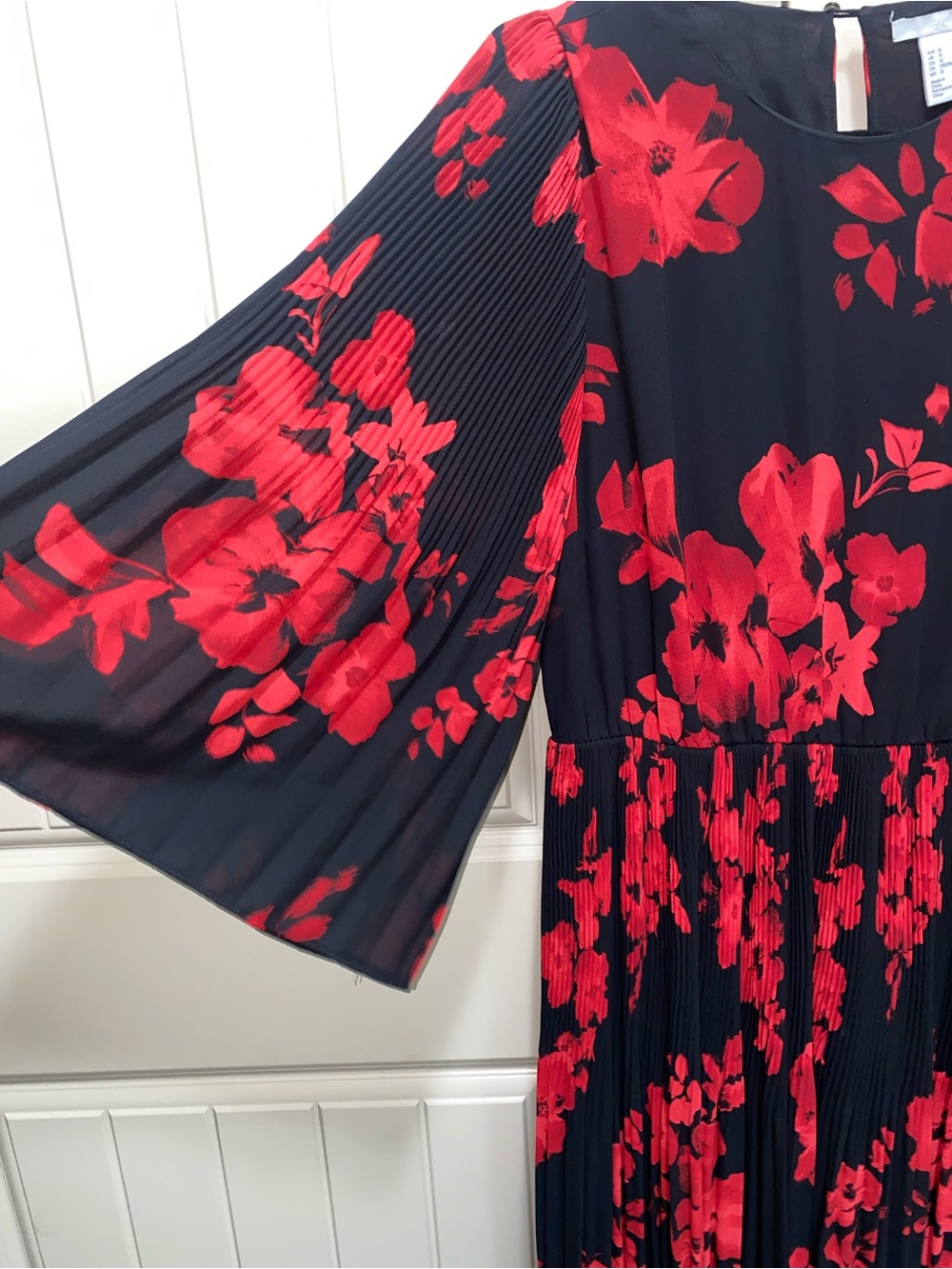 H&M Black & Red Floral Midi Dress - Elegant Women's Dress size 12 - Picture 2 of 5